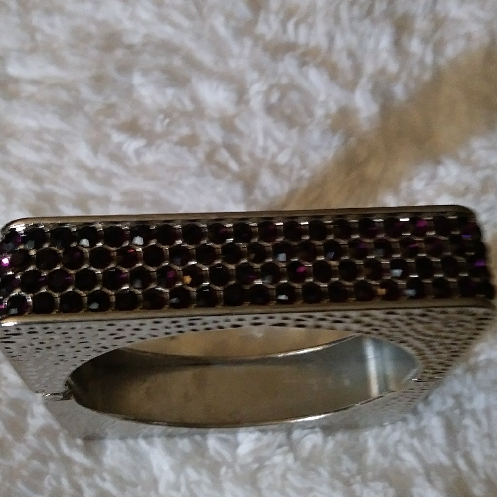 Silver square bracelet w/ amethyst colored stones